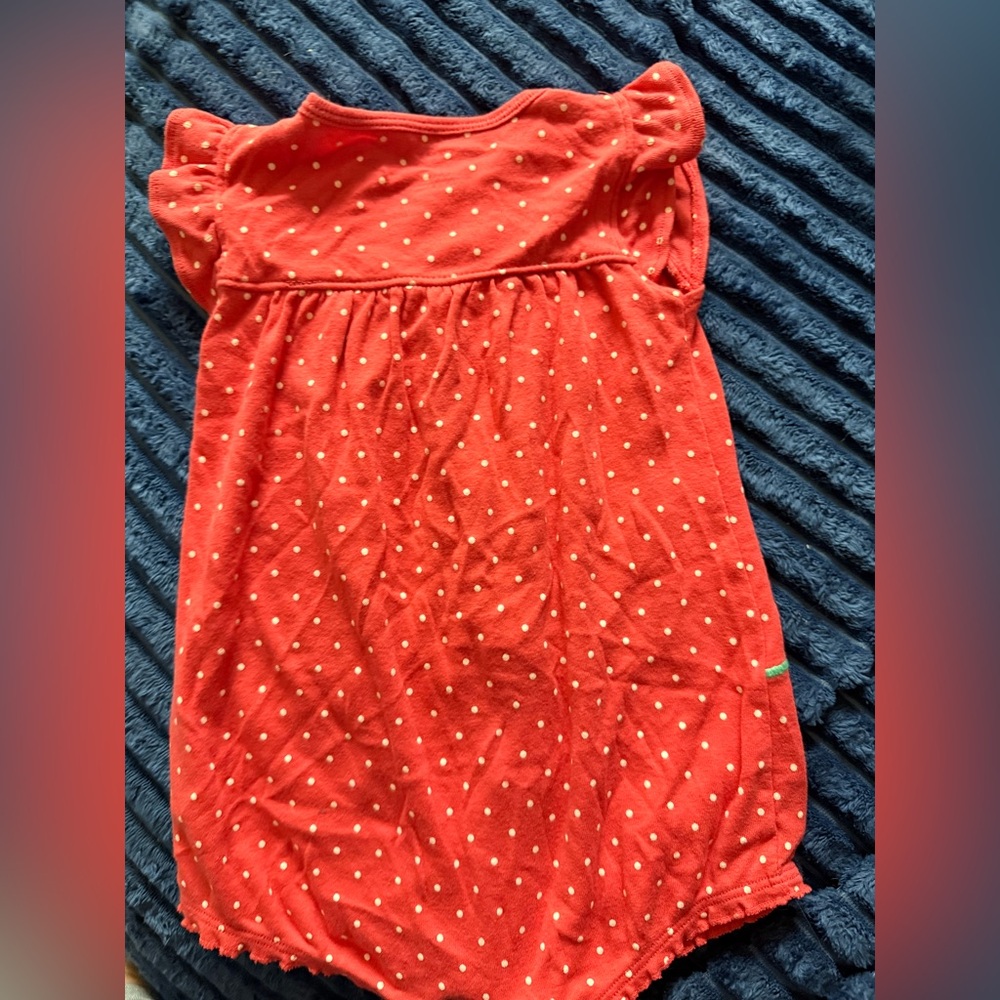 ☃️Carter's Vibrant Orange/Red Romper - Picture 2 of 3